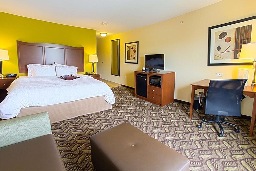 Hampton Inn Dekalb - Near The University Εξωτερικό φωτογραφία
