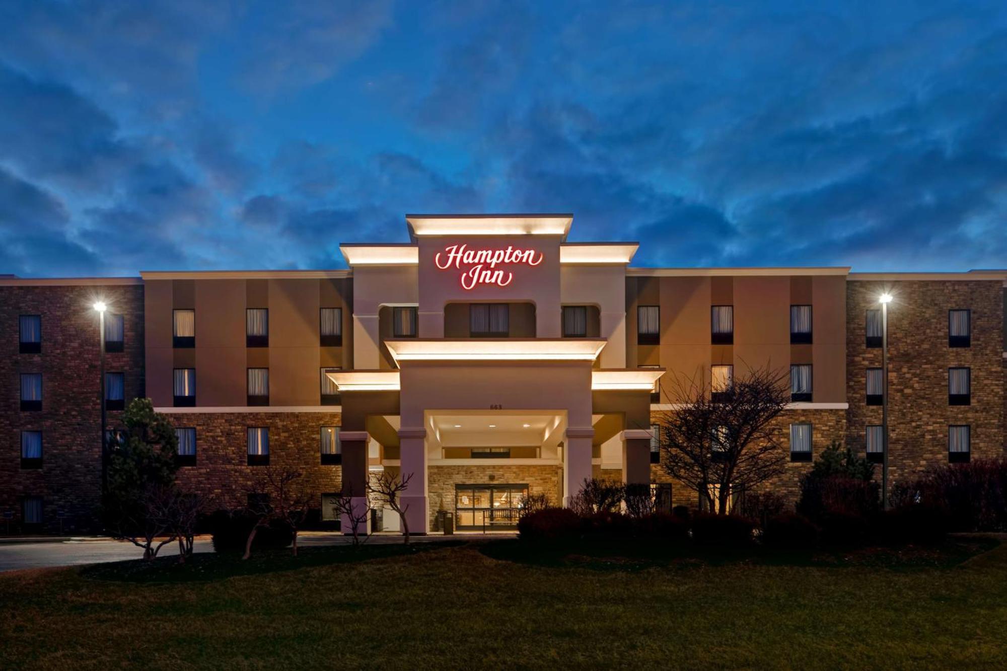 Hampton Inn Dekalb - Near The University Εξωτερικό φωτογραφία