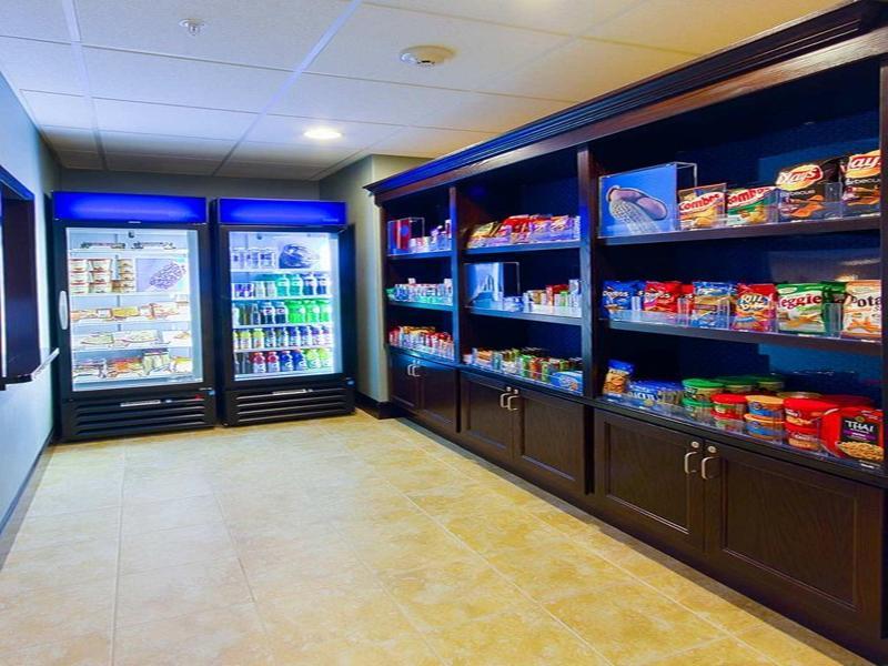 Hampton Inn Dekalb - Near The University Εξωτερικό φωτογραφία